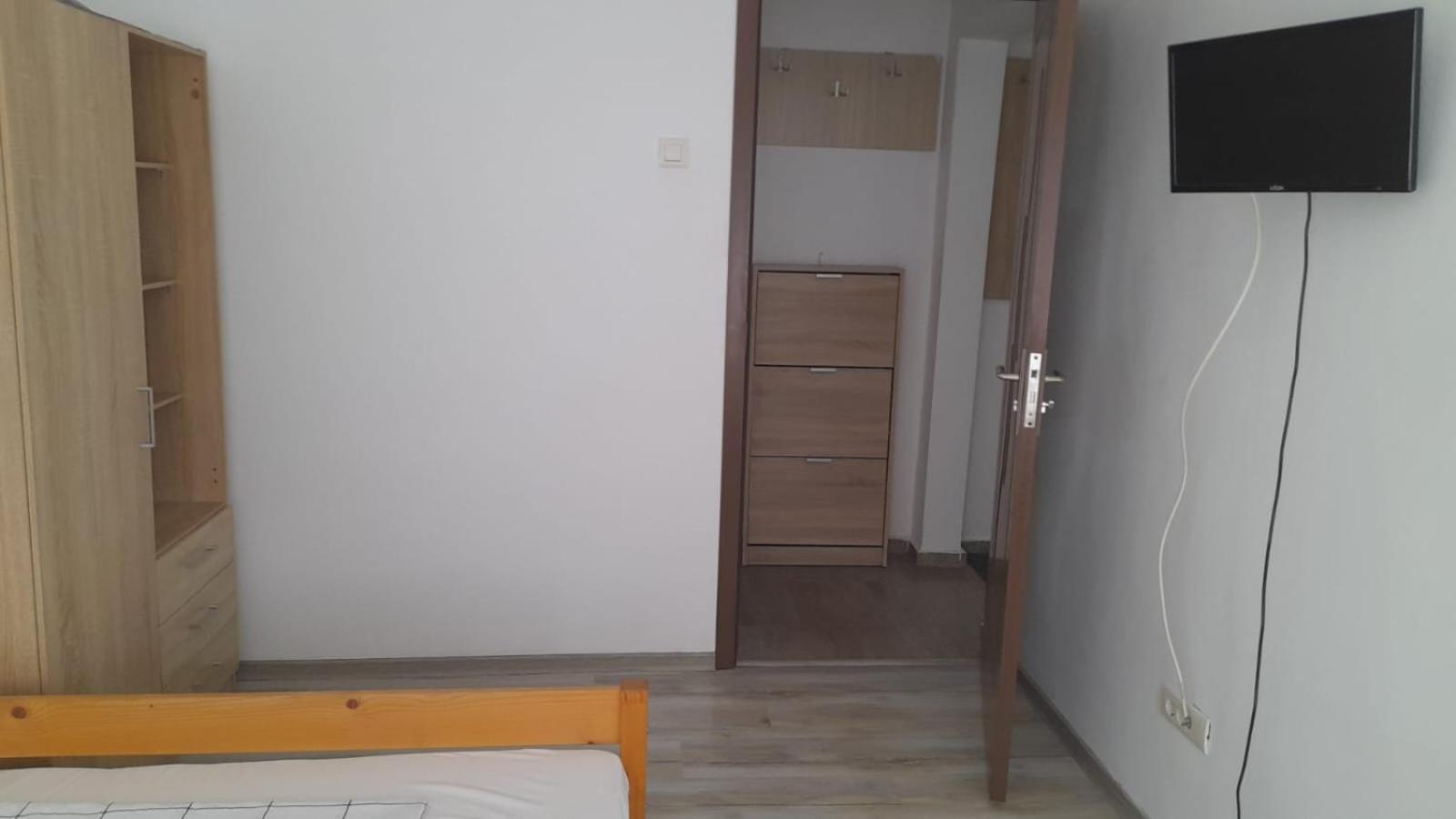 4 Rooms Apartment 툴체아 외부 사진