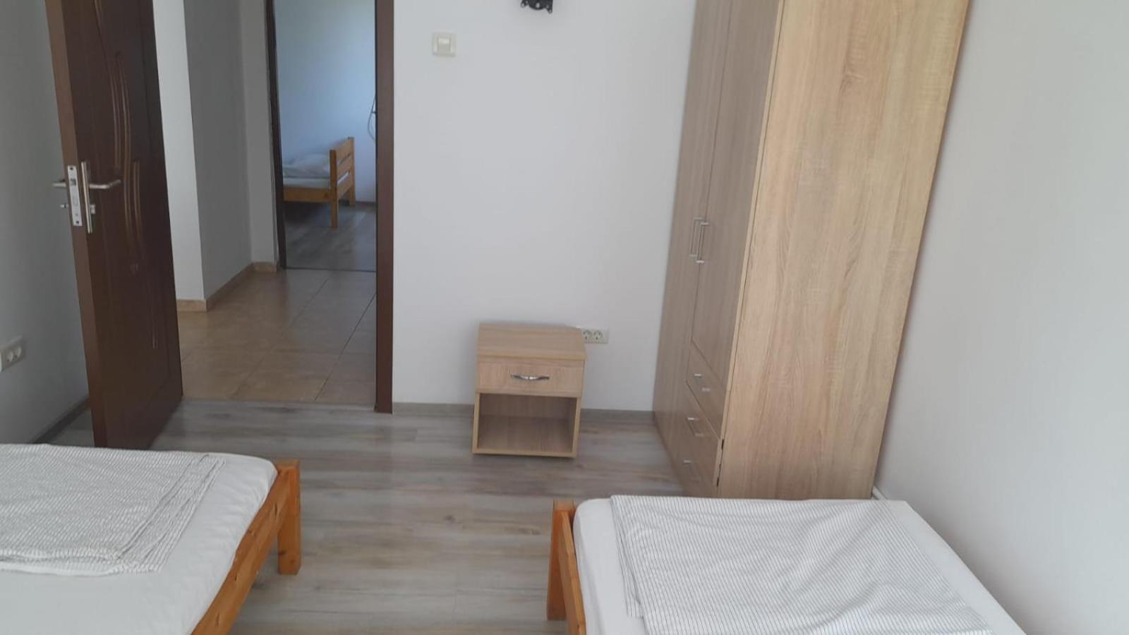 4 Rooms Apartment 툴체아 외부 사진